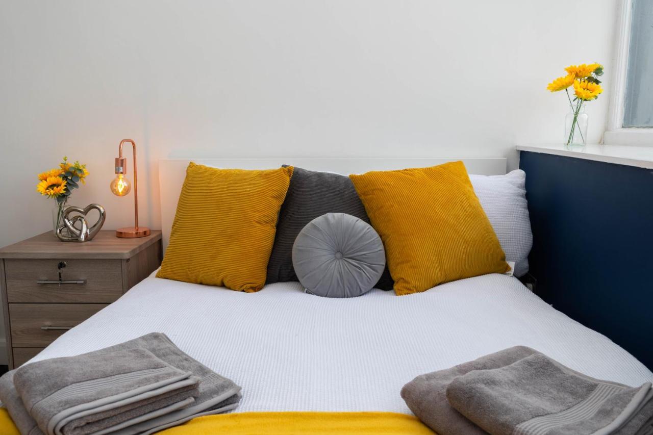 Sky Apartments Брадфорт Стая снимка