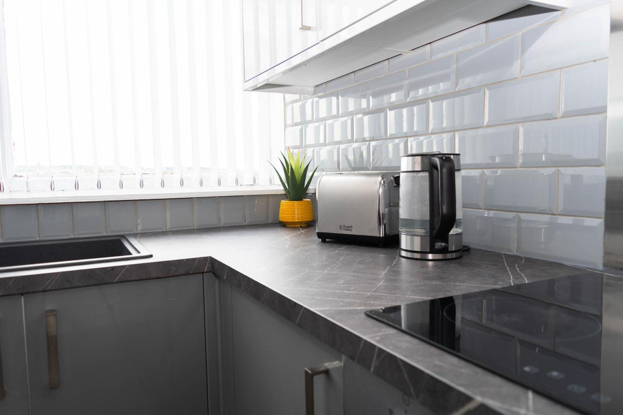 Sky Apartments Брадфорт Стая снимка